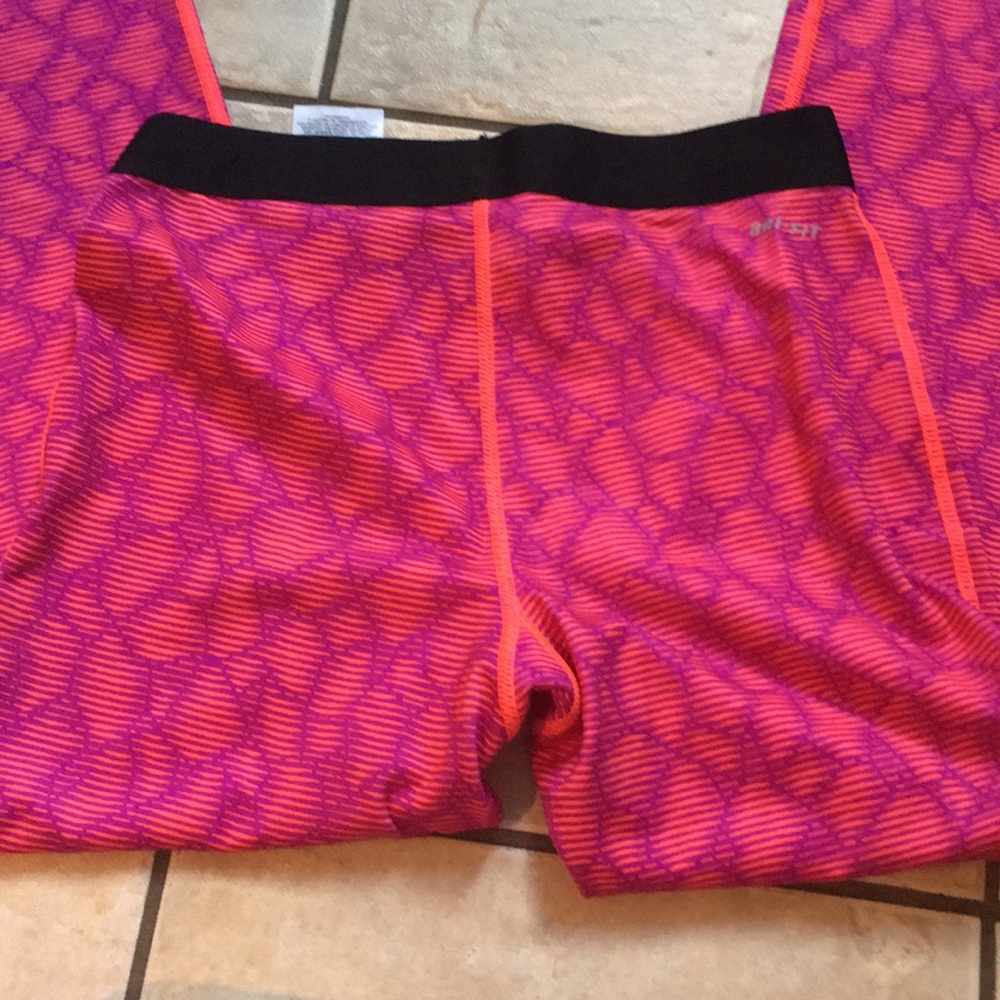 Nike pro leggings size XL - Picture 4 of 7